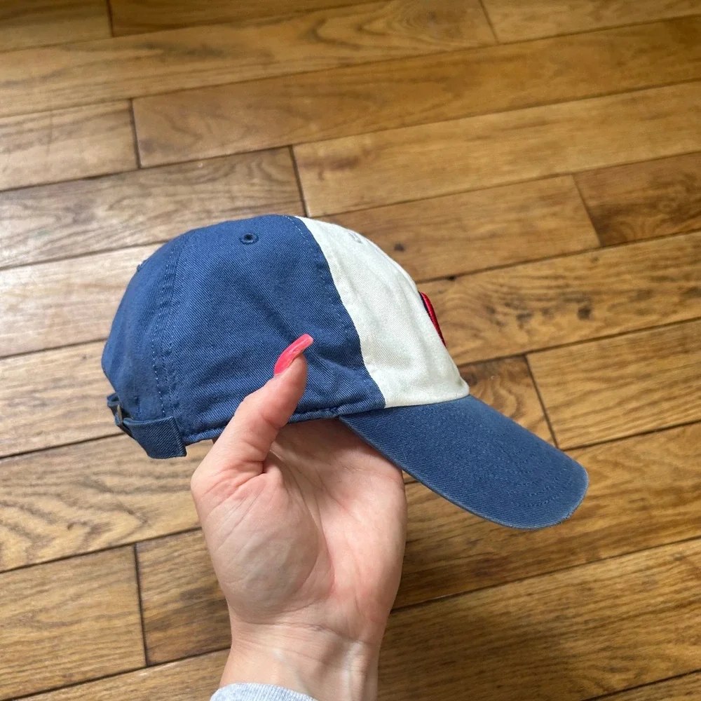 Twins Enterprise Chicago Cubs Youth Hat Blue White Embroidered Logo Adjustable